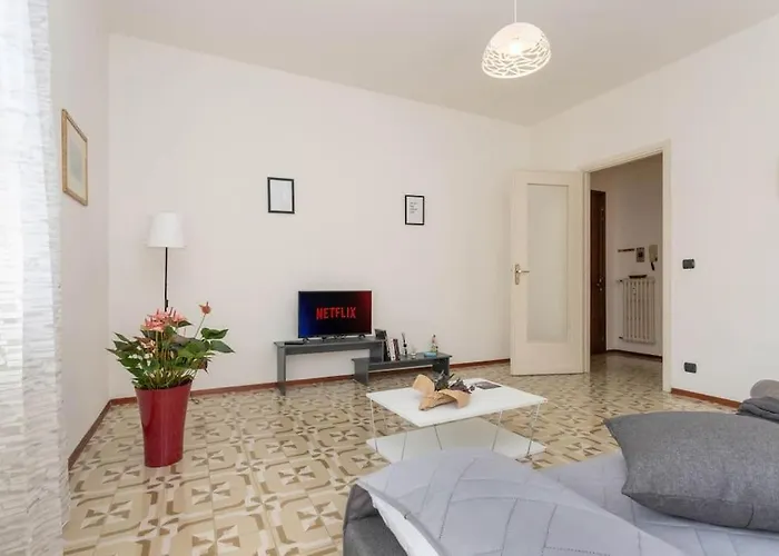 Casa Fiori Centro Citta, Free Parking Apartment *