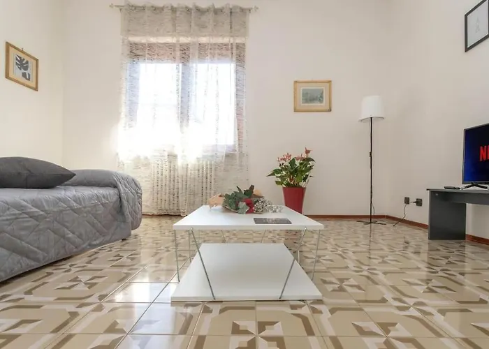 Apartment Casa Fiori Centro Citta, Free Parking Bra
